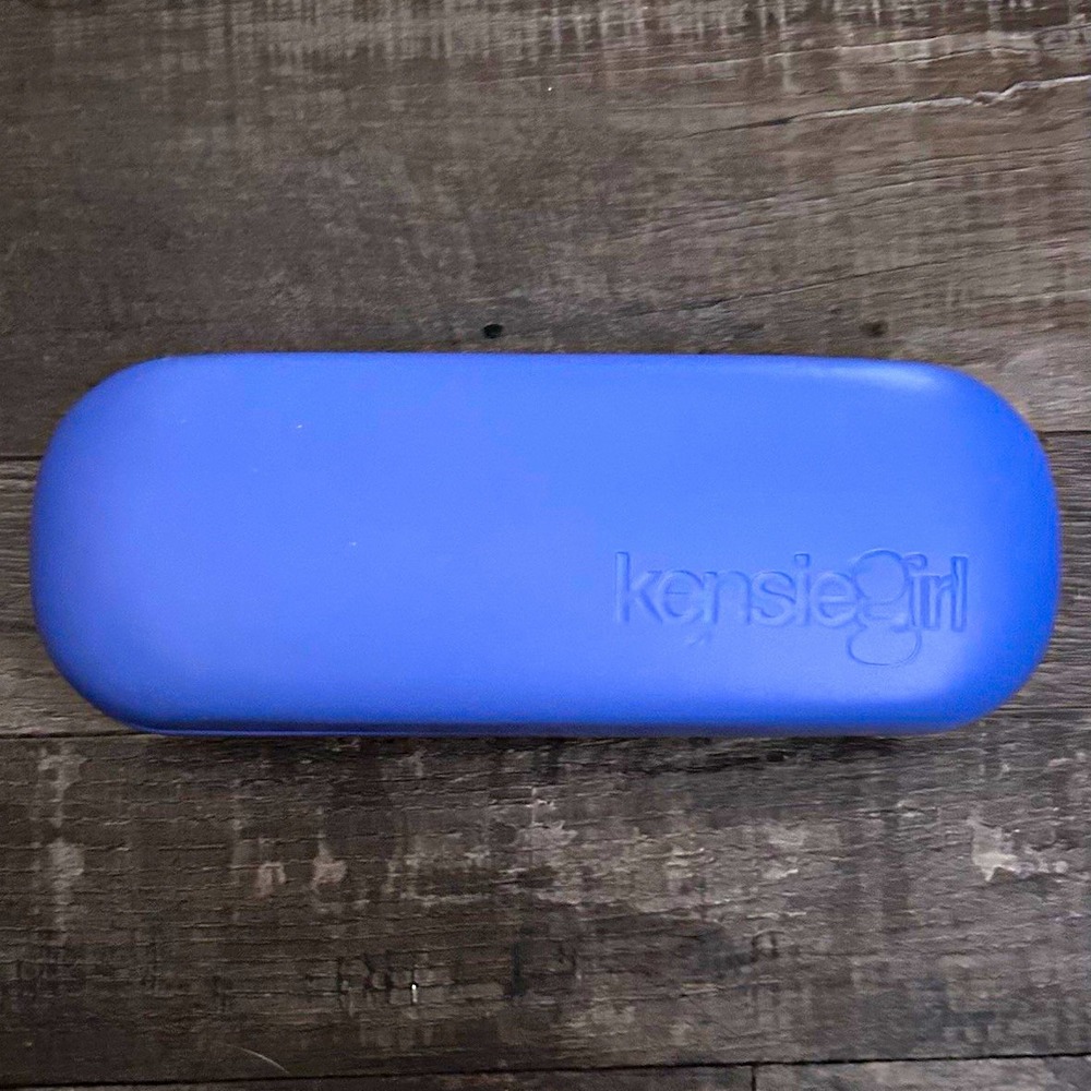 Kensie Girl Periwinkle Hard Clamshell Eyeglass Case for Glasses Red Interior